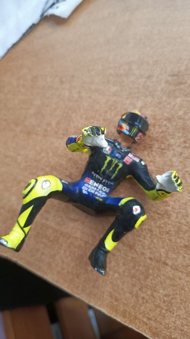 Sprzedam figurkę kolekcjonerska Yamaha