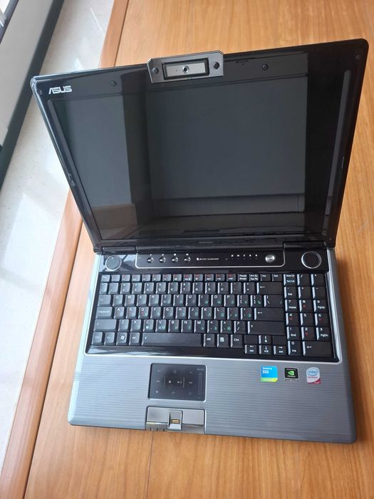Computador Asus M50SV gráfica avariada