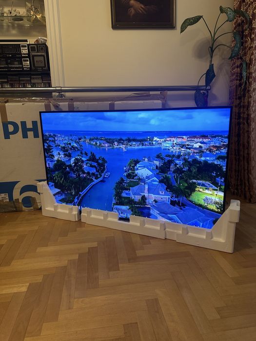 Телевізор Philips 65PUS6121