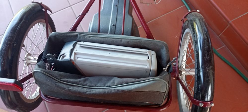 Rower trzykołowy elektryktryczny do dzieci