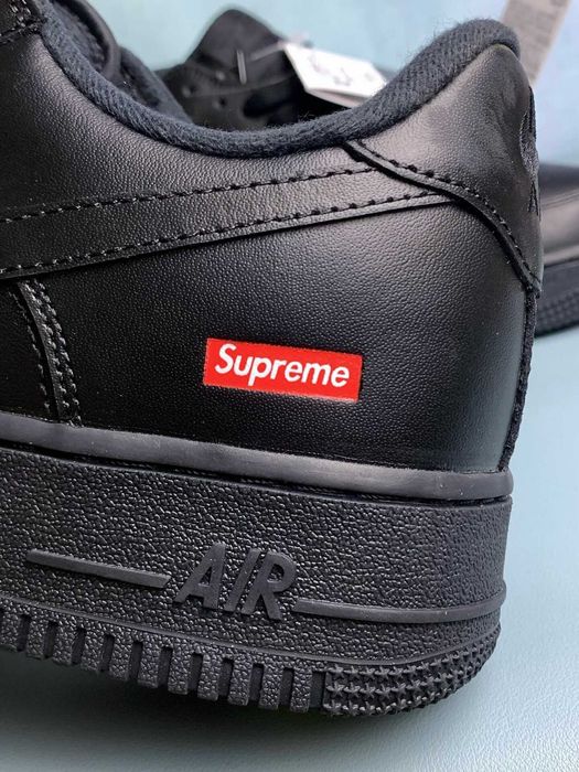 Nike  Air Force 1 Low Supreme black R.43