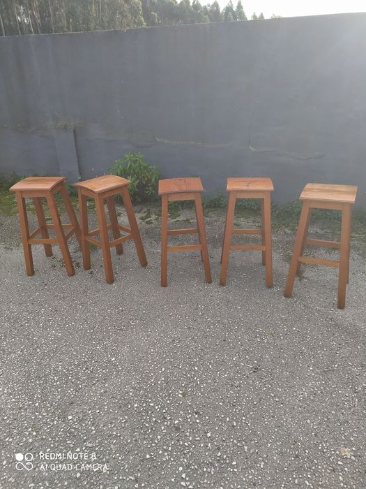 Bancos altos para bar