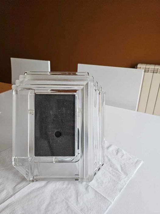 Moldura antiga, de vidro para foto