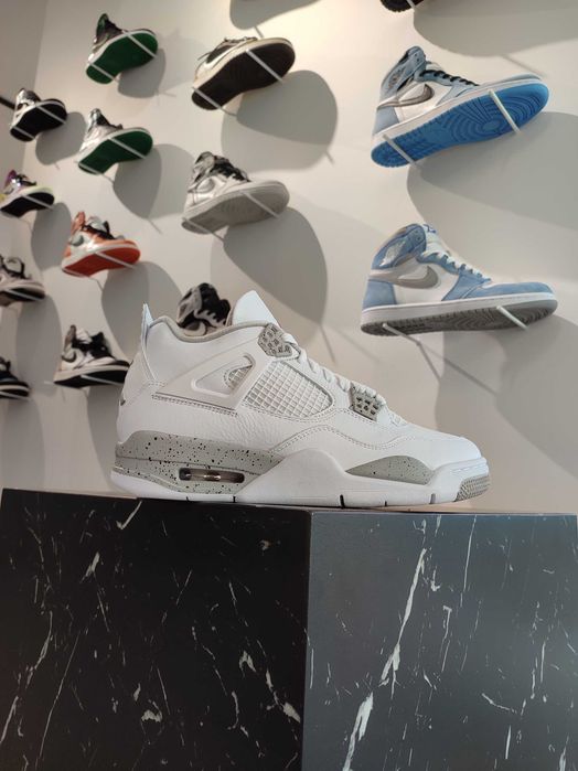 Кросівки Air Jordan 4 Retro 'White Oreo'