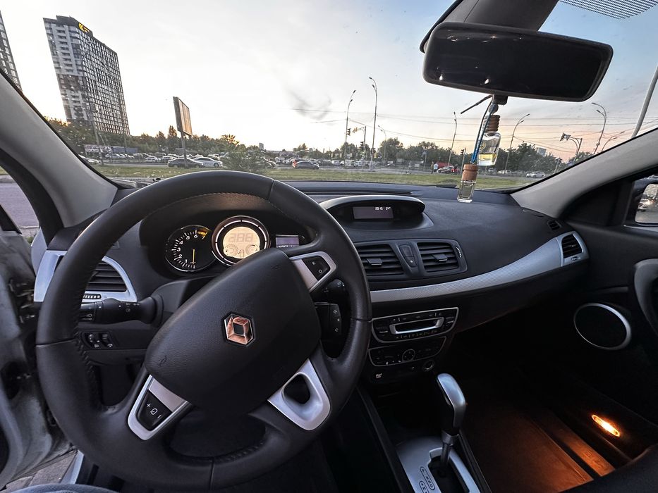 Renault Megane 2012 VIN VF1DZ1E0T46636138 фото оголошення 9 з 24