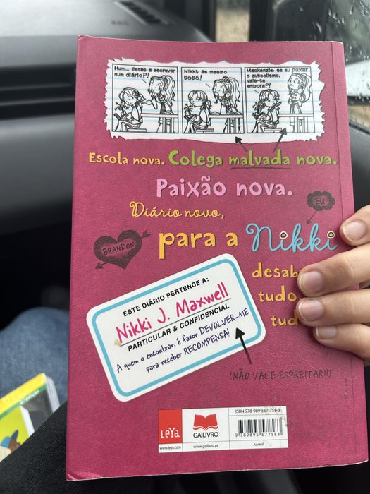 Livro “Diário de uma totó”