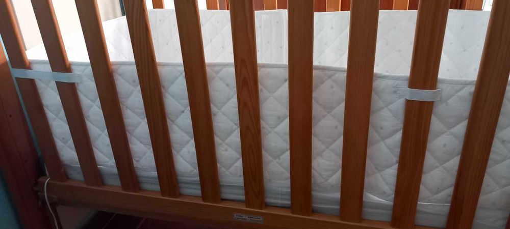 Protetor lateral de cama de grades