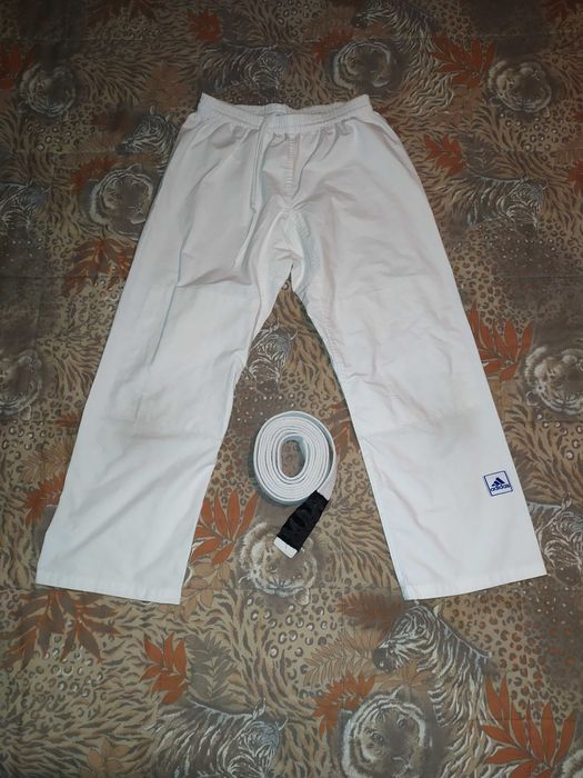 Quimonos / Kimonos Adidas 160cm