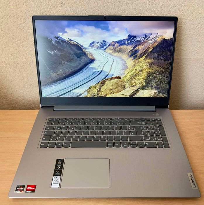 Класс A, як нові Lenovo 3-17ALC6 17.3" Ryzen 5 5500U/8GB/512SSD/Vega 7