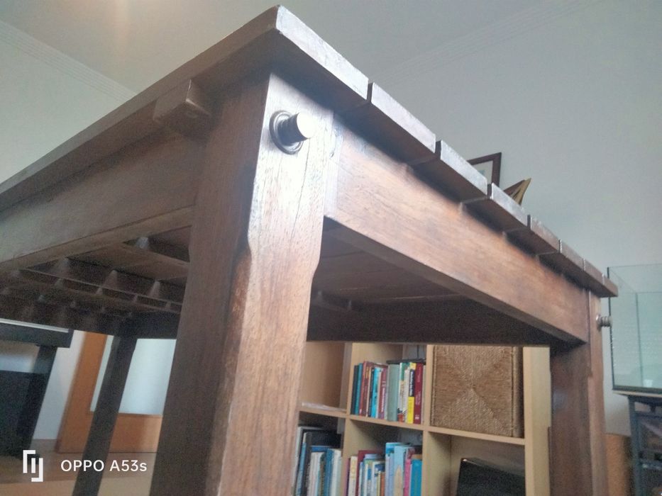 Mesa exterior em madeira exótica