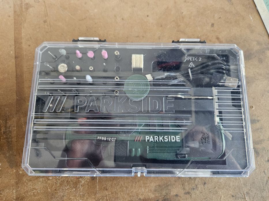 Fresadora/Lixadora Dremel Parkside