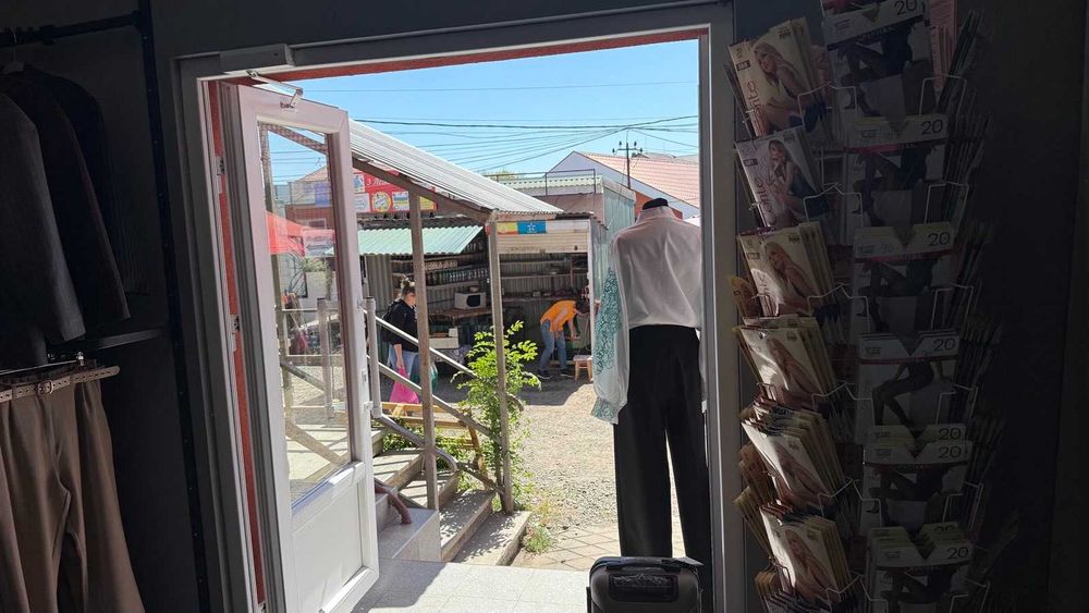 Магазин 21кв.м Іршава, вул.Незалежності,42Е біля автостанції ТЕРМІНОВО