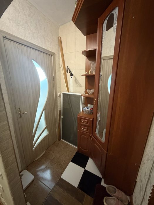 Продаж 2 кімнат в гуртожитку вул. Космонавтів, Інгульський р-н.