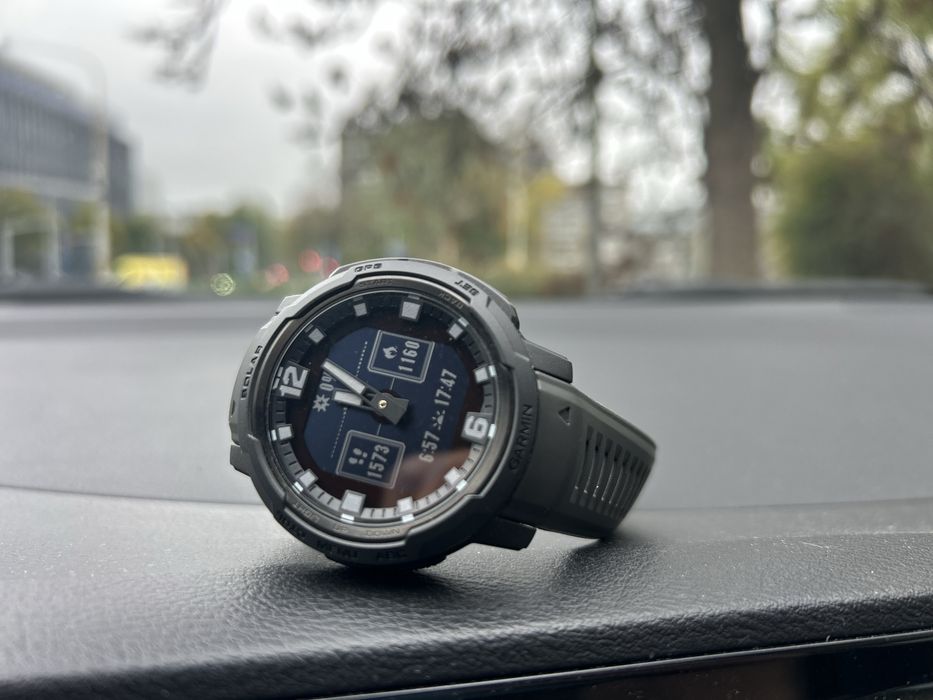 Garmin Instinct Crossover Solar
