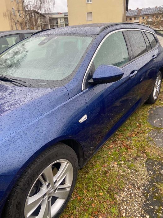 Автомобіль Opel Insignia 2020р 1,6 дизель, СВІЙ, на обліку є страховка