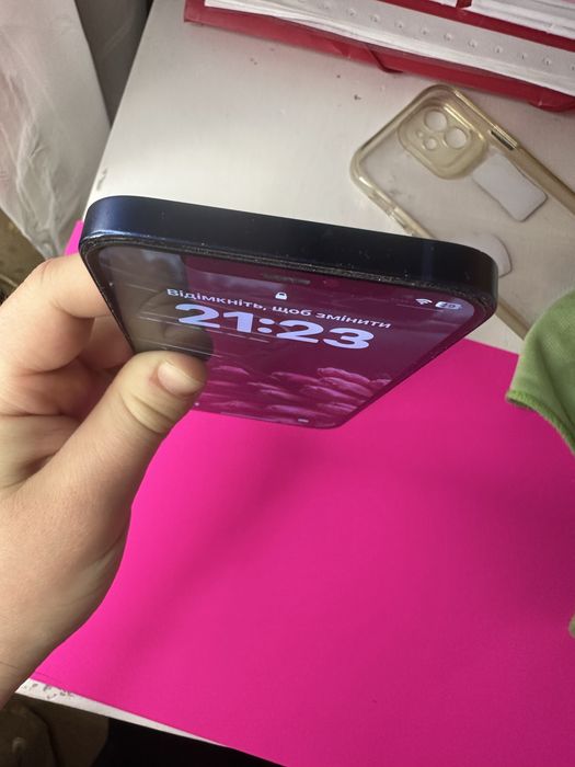 ТЕРМІНОВО ПРОДАМ Iphone 12,Айфон 12