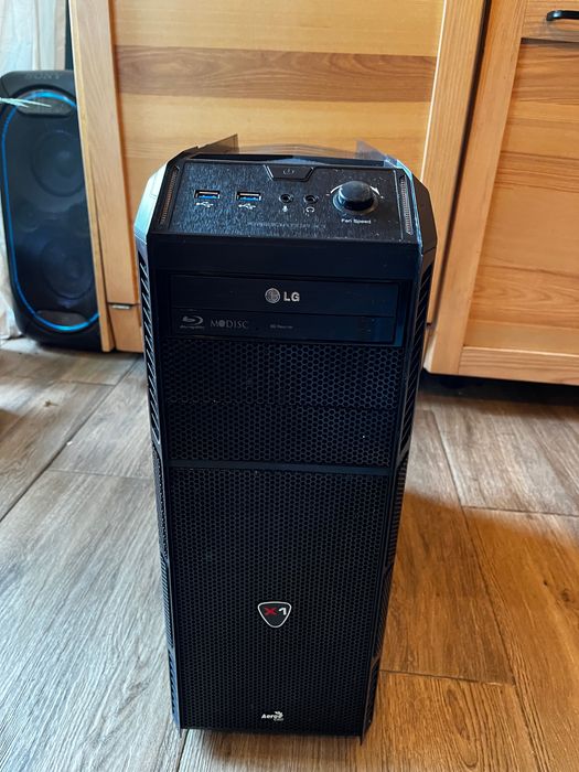 Komputer stacjonarny AMD