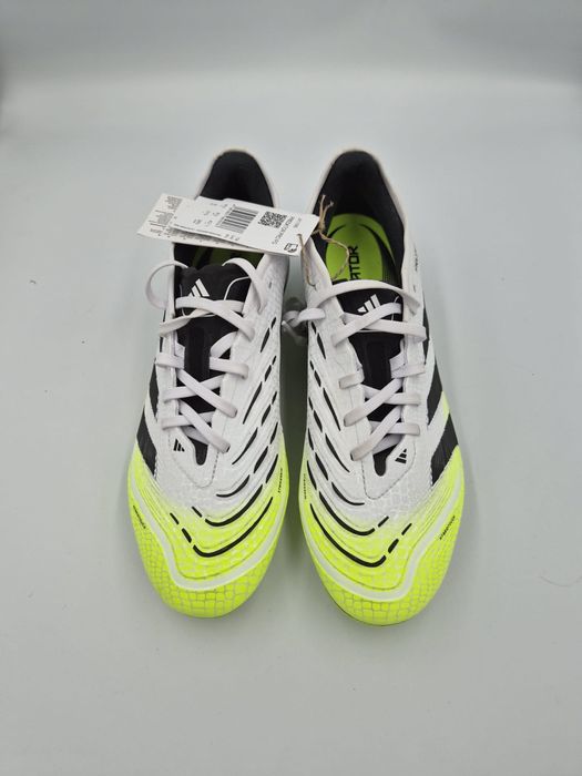 Adidas buty piłkarskie Predator 42 2/3