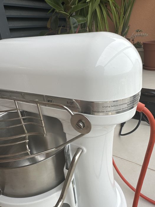Kitchen Aid Commercial Series 8 Quart bowl Lift Stand Mixer