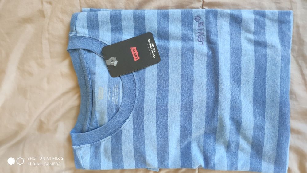 Levi's t-shirt w niebiesko granatowe paski rozm XL jak XXXL 3XL