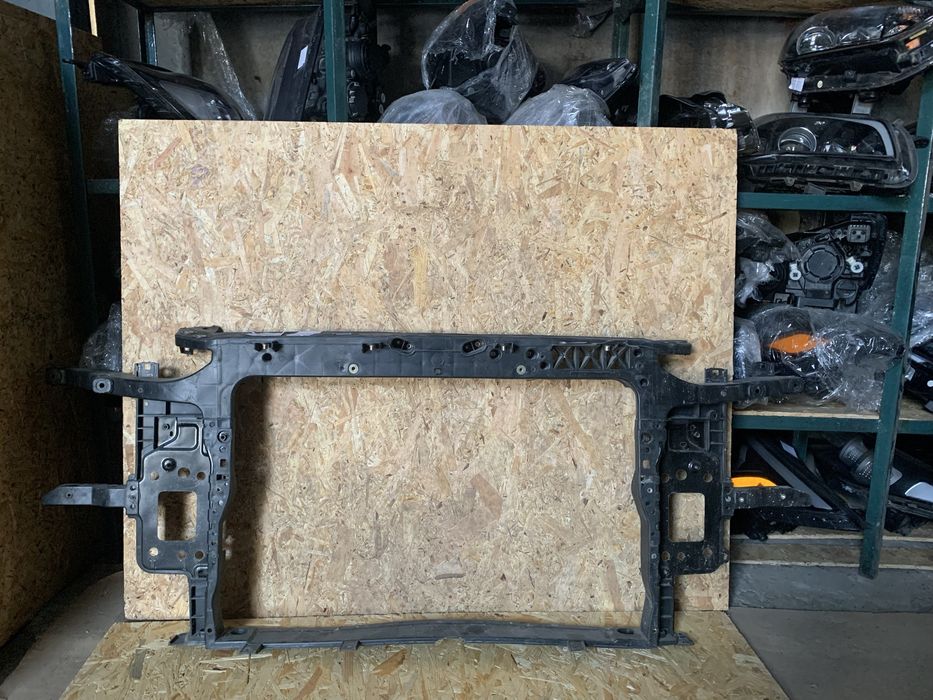 Панель телевізора Hyundai Kona 2017-2020р