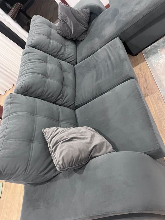 Sofa chaise long cinza em otimo estado