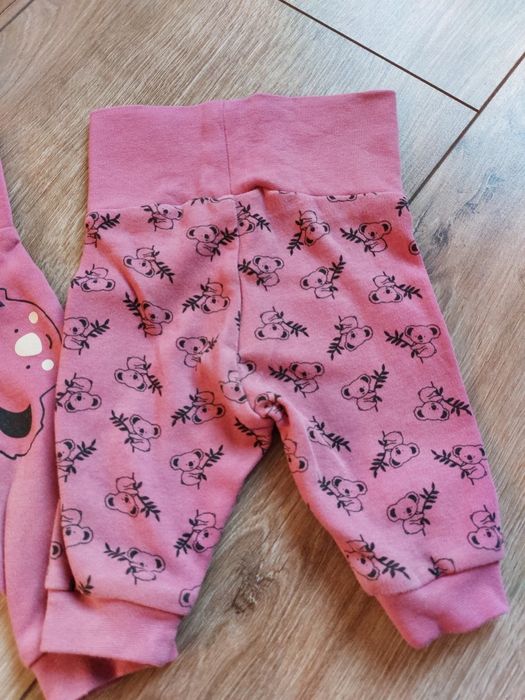 Spodenki dziewczęce 56