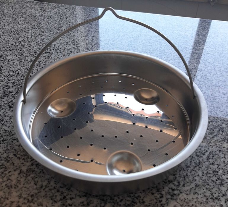 Cesto Inox para Cozer a Vapor 22cm