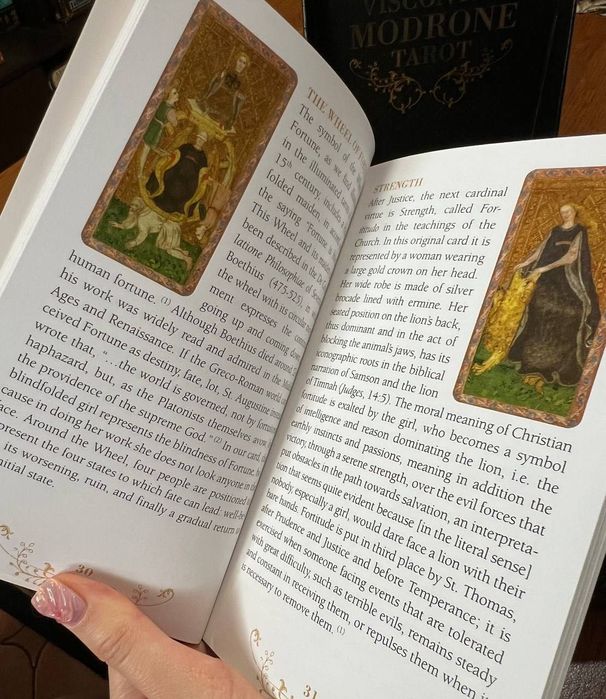 Колода таро Visconti di Modrone Tarot (Museum Quality)