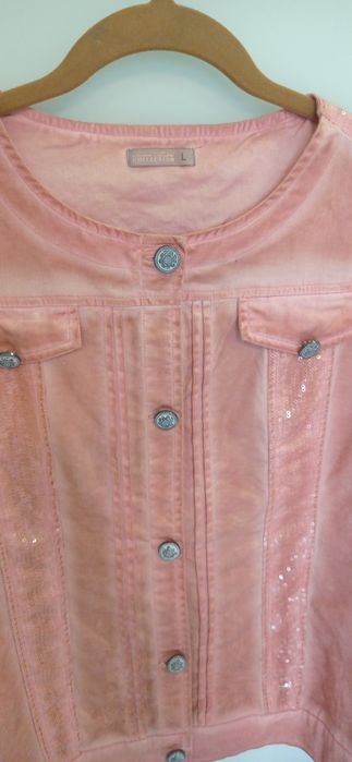 Шикарный нюдовый жакет, курточка.