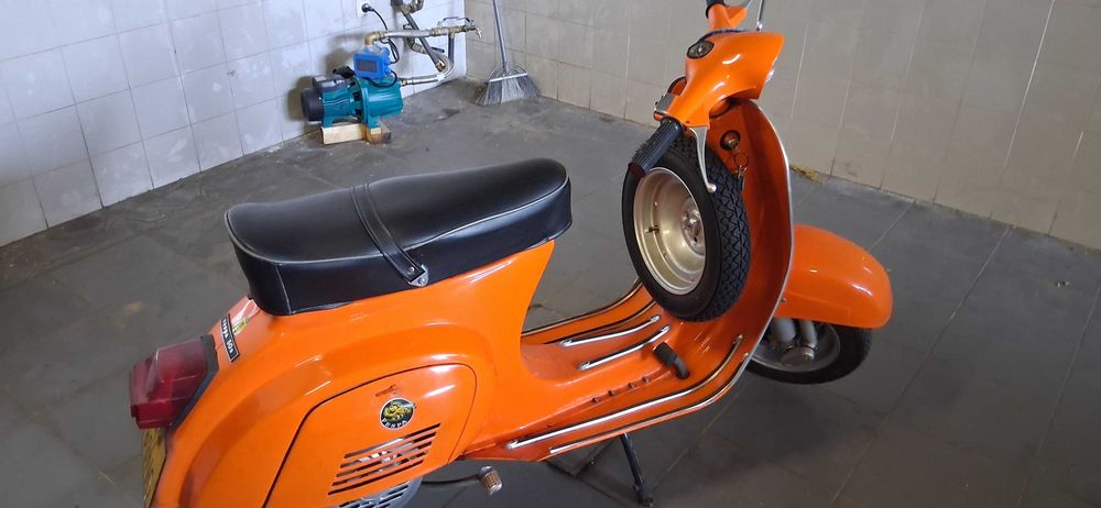 Vespa 50s Em muito bom estado