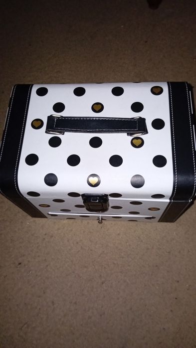 Caixa ideal para guardar materiais