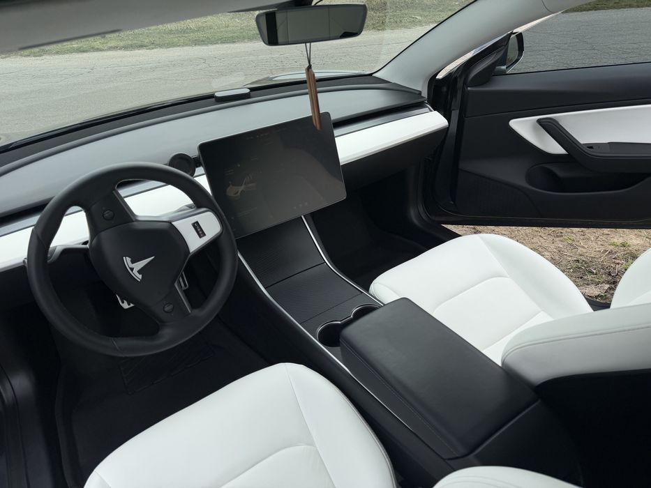 Tesla 3 Long Range Dual Motor