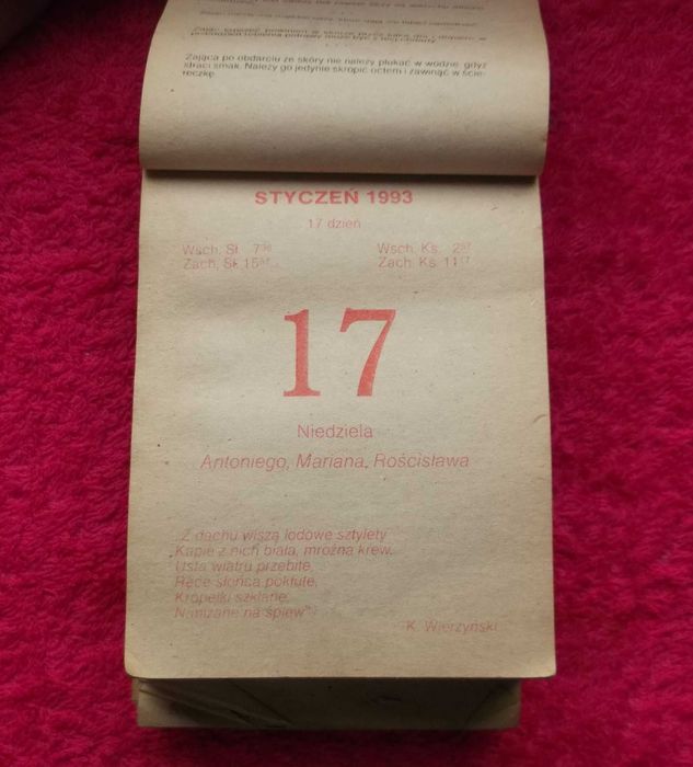 Stara kartka z kalendarza, metryczka 1993 roku.