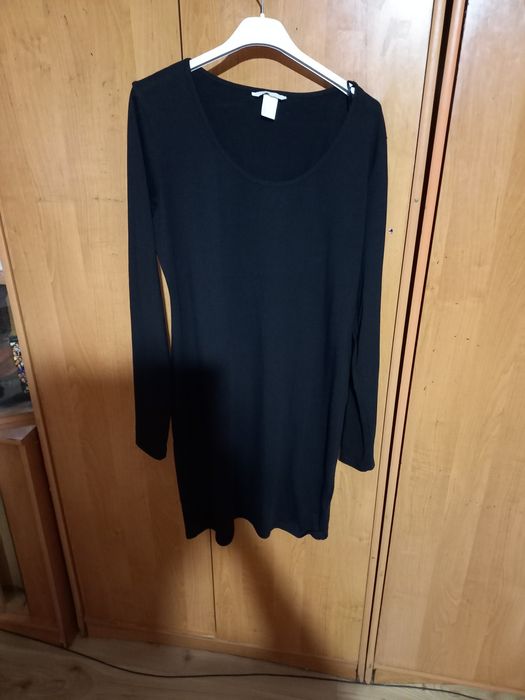 Sprzedam tunike z długim rękawem