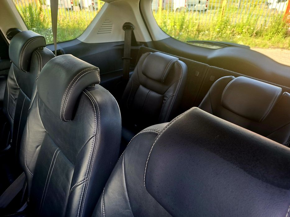 Ford S-MAX 7-osobowy