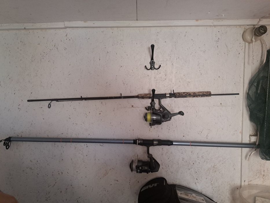 Conjunto pesca boia e medalha