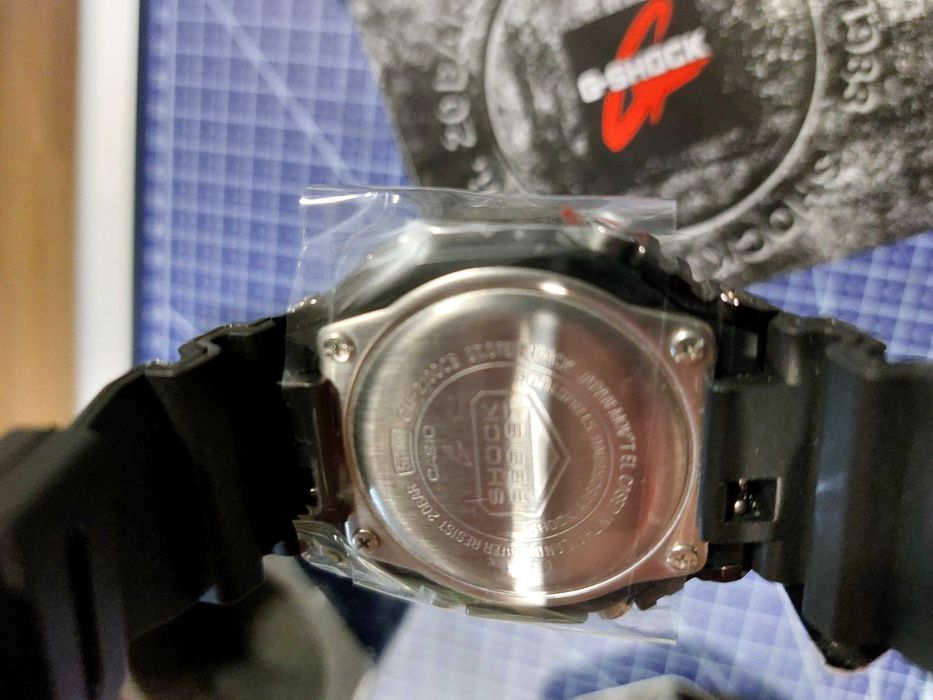 Часы Casio G-SHOCK Classic GM-2100CB-1AER