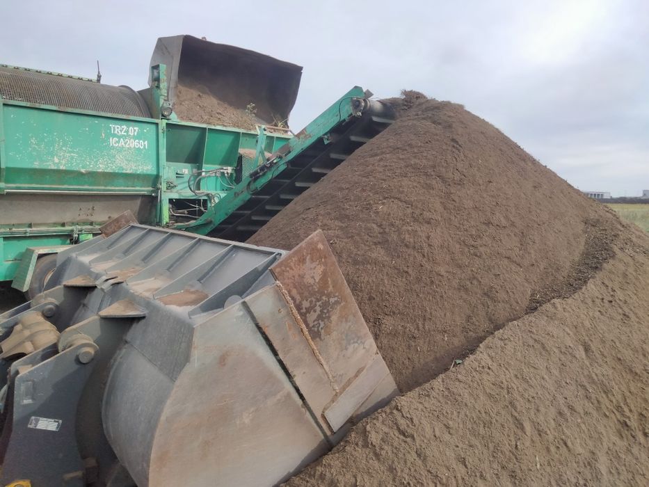 Ziemia przesiana Torf Ziemia ogrodowa Czarnoziem itd