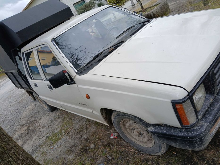 Mitsubishi l200 caixa aberta