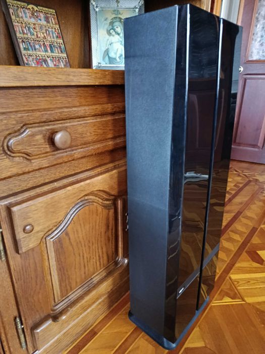 Стойка-стеллаж для CD дисков