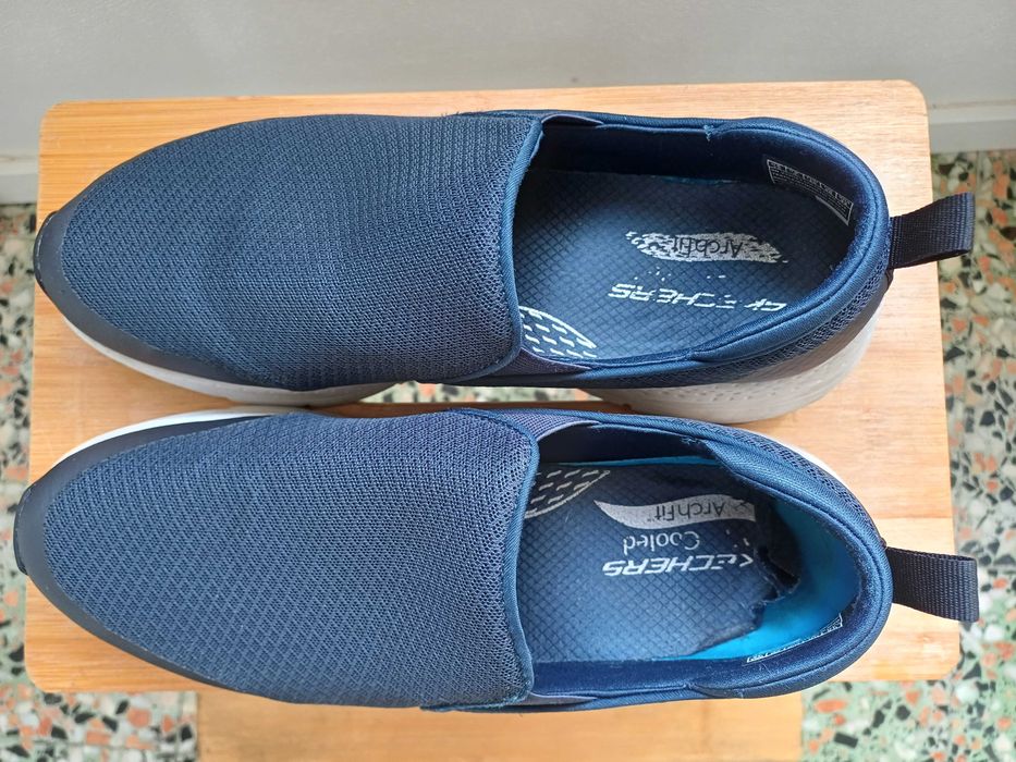 Ténis Skechers Arch Fit - Banlin azul