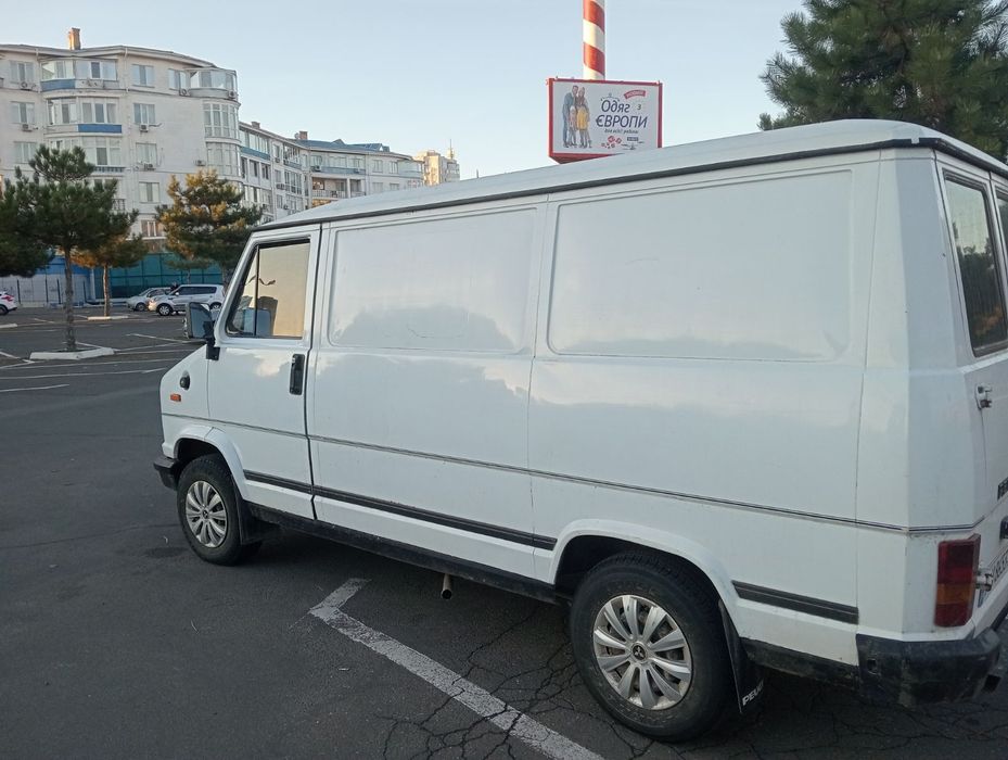 PEUGEOT J5 Пежо бус