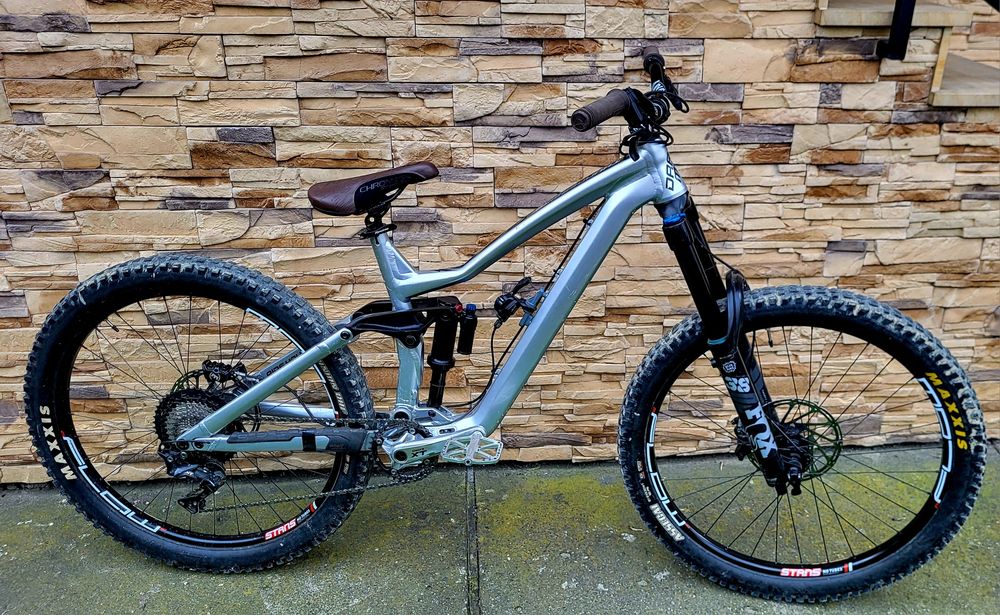 Zamiana dartmoor thunderbird