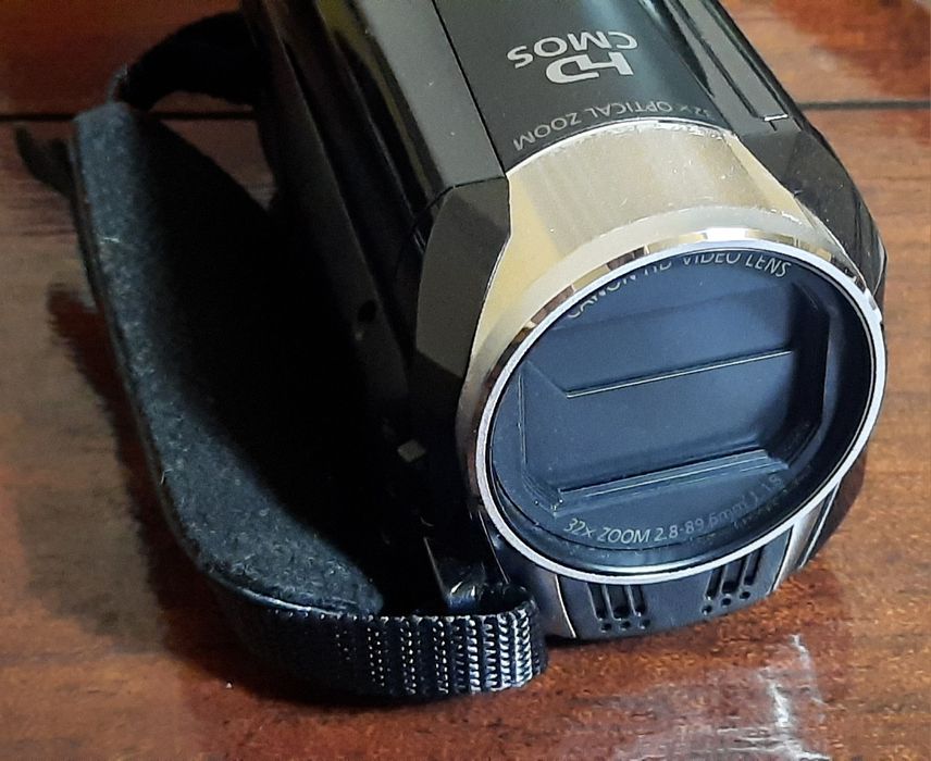 Câmara de filmar e fotografar canon legria hfr306