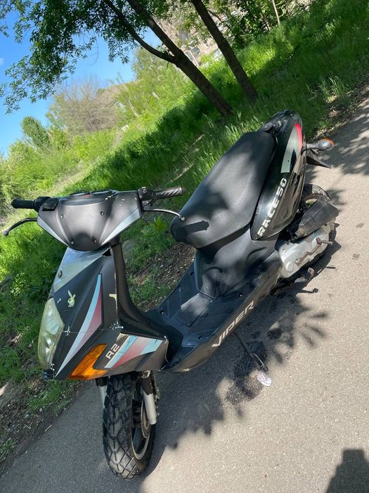Продам скутер Viper r2