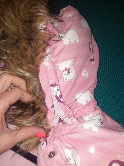 Зимняя курточка, теплая на девочку 2-3 лет