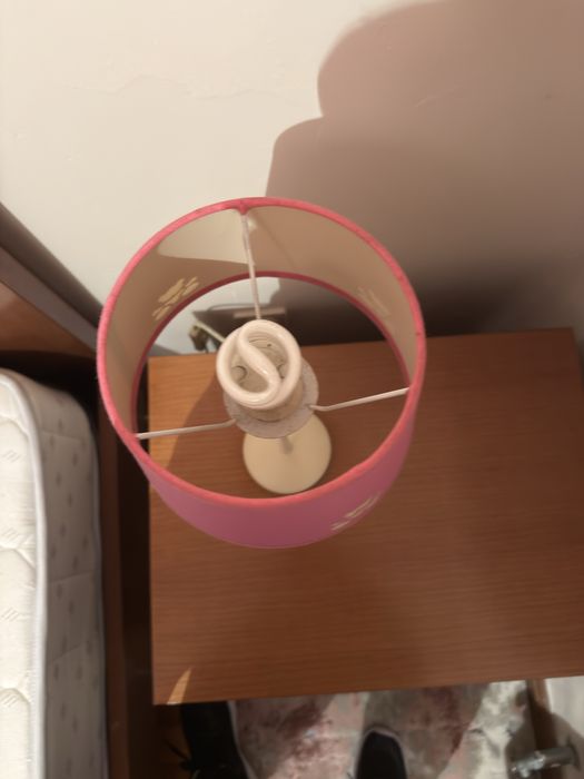 2 candeeiros de mesa