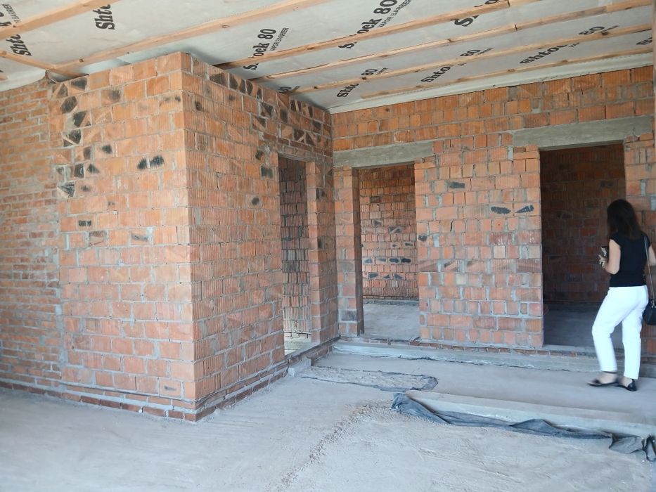 Якісний будинок з укриттям! Чудова локація!Гарна земельна ділянка!