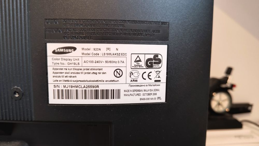 Monitor Samsung 920N